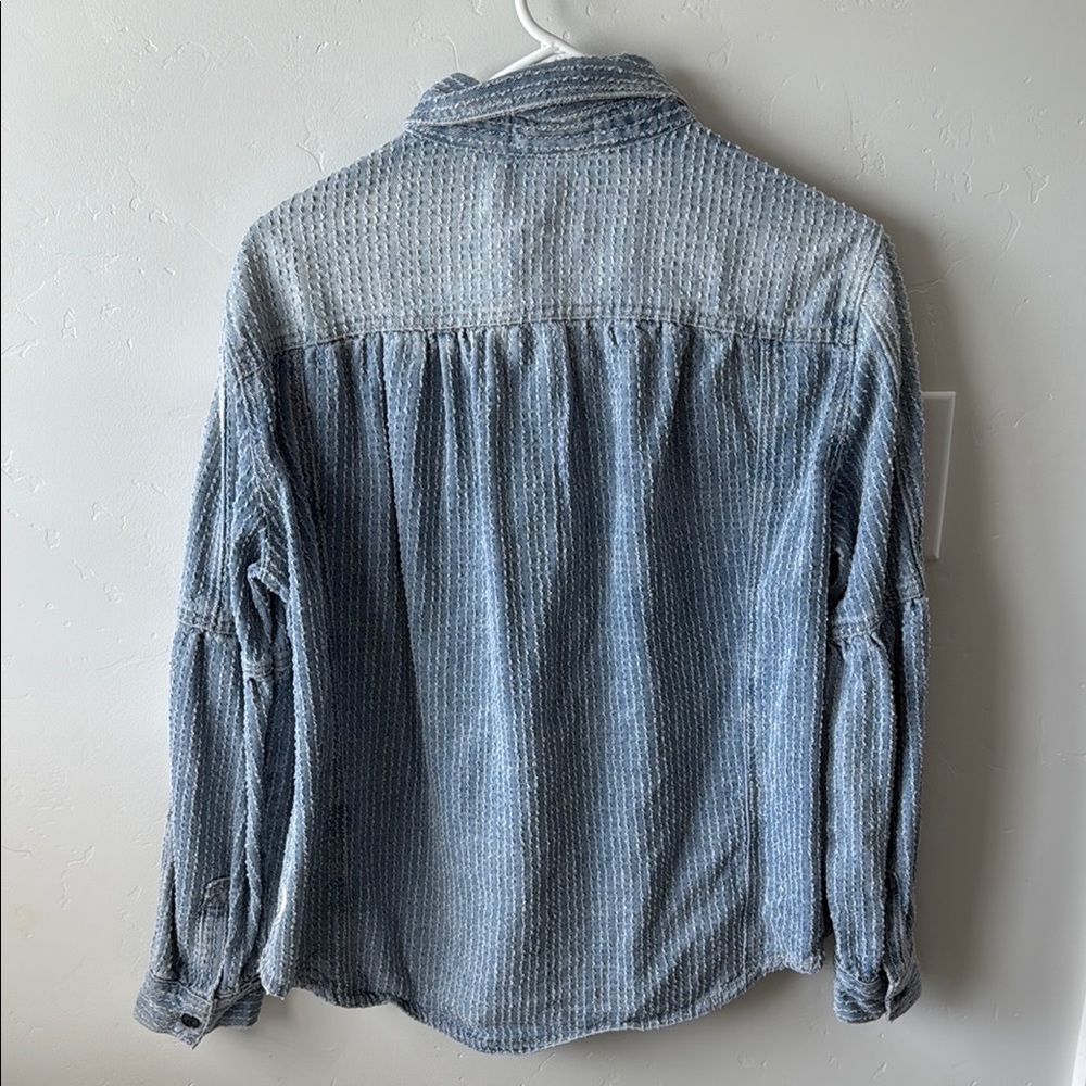 Faherty Blue Textured Button-Up Top - image 5